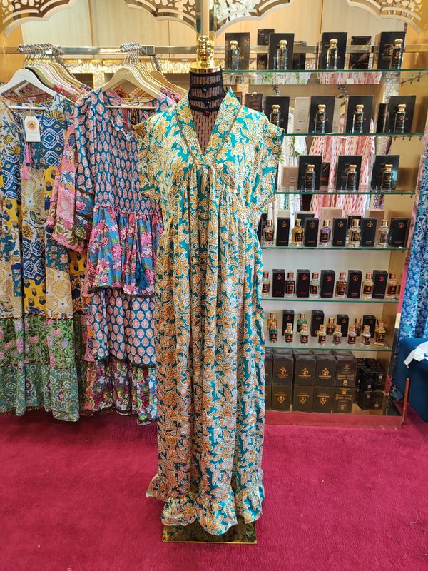 L/XL Amani Silk Printed Dress 57" Long Jalabiya