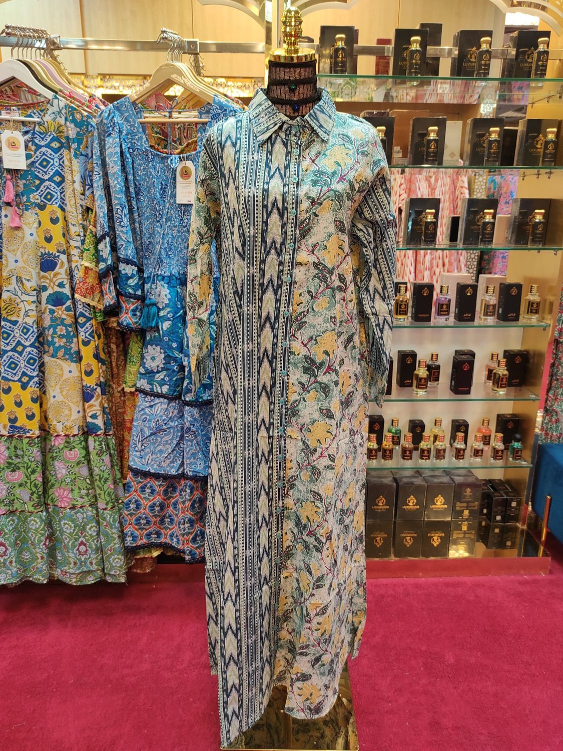 L/XL Singapore  Printed Cotton Dress 57" Long Jalabiya