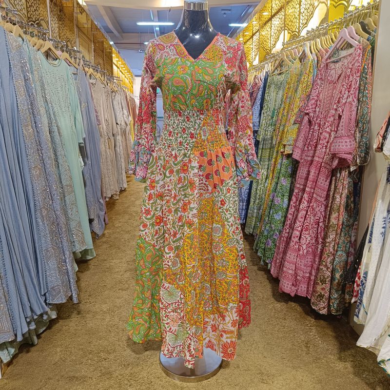 Musira XS/S cotton jalabiya 200 aed