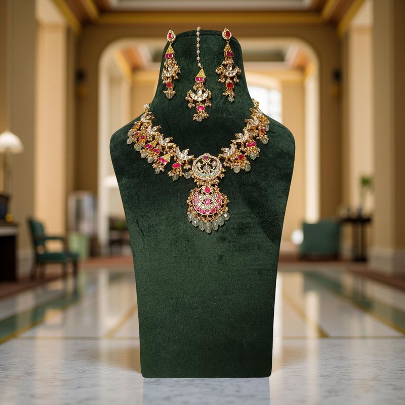 Luxury Kundan Necklace set with Earrings and Tika