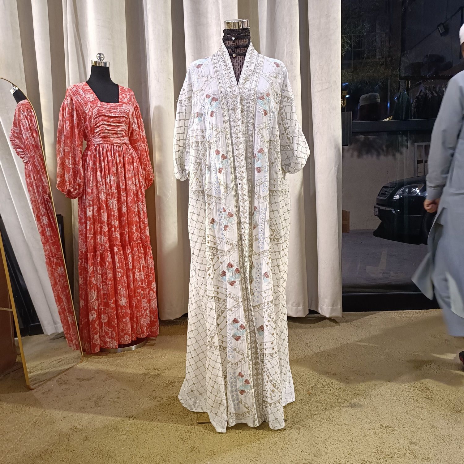 Free Size Linen Special Embroidery Dress Length 58"