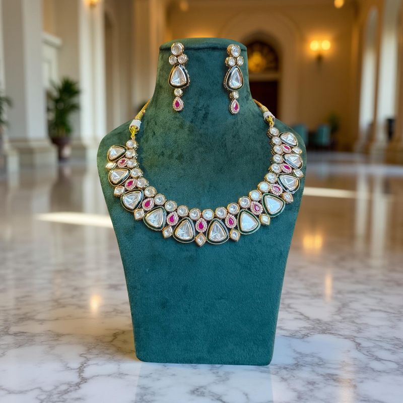 Luxury Kundan Necklace set with Earrings JW50