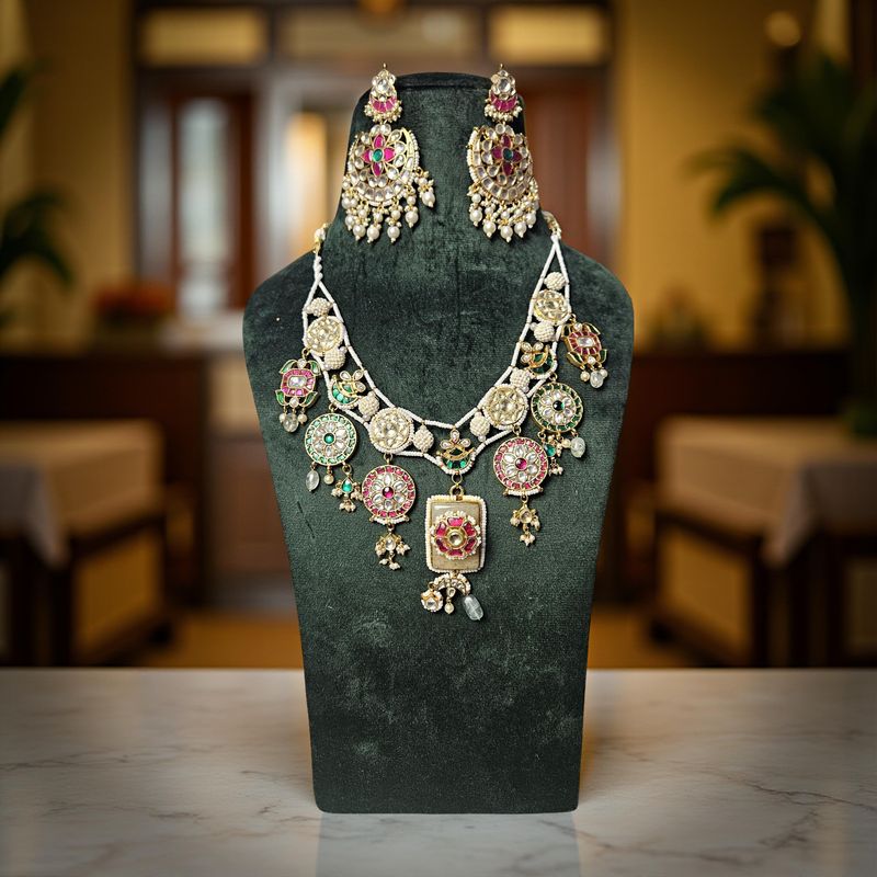 Luxury Kundan Necklace set with Earrings