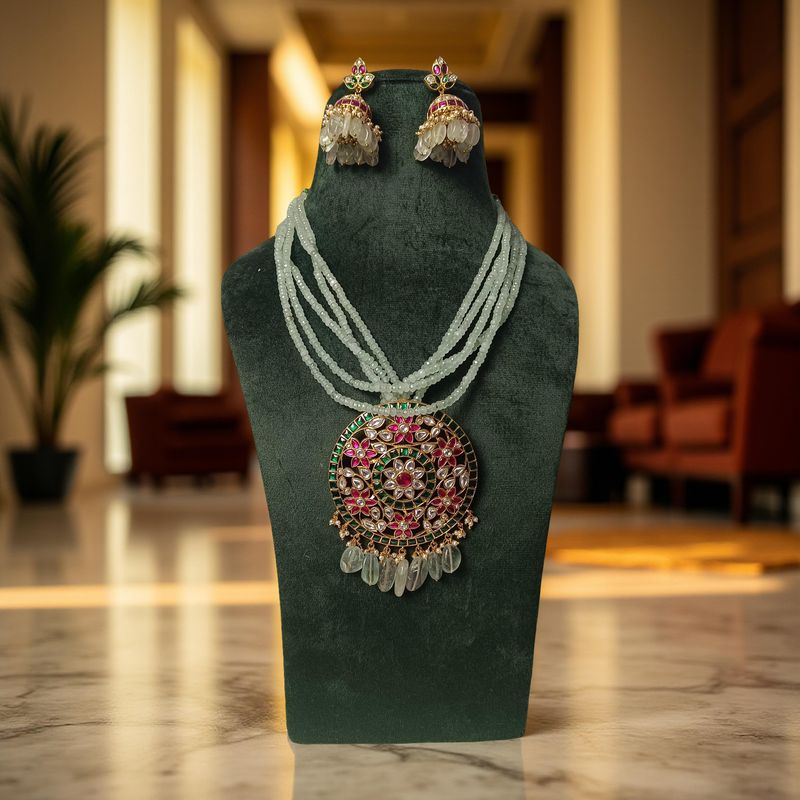 Luxury Kundan Necklace set with Earrings