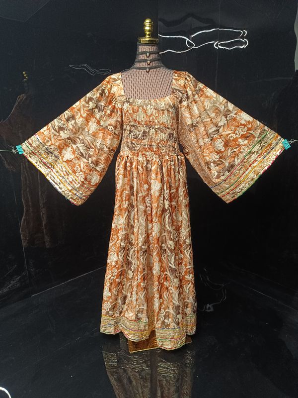 L-XL Elzina Printed Silk Dress 57" Long Jalabiya