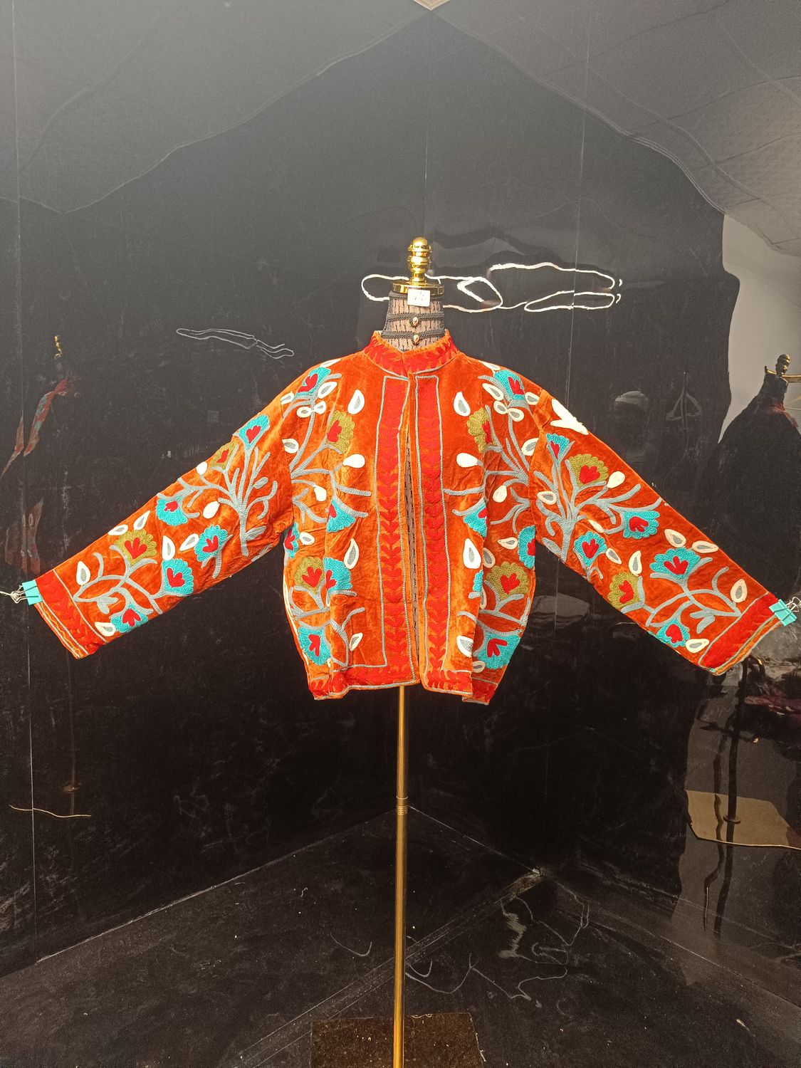 L-XL Jacket Velvet Embroidered Length 24" inches