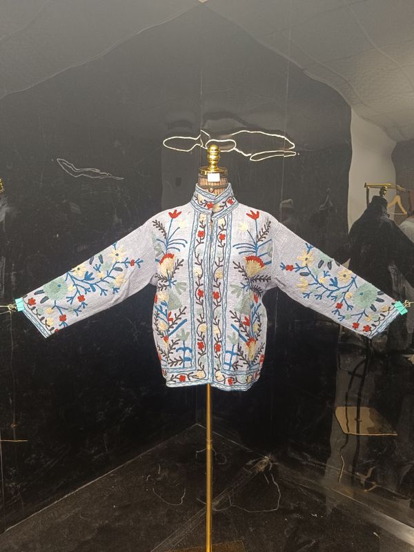 L-XL Jacket Cotton Embroidered Length 24" inches