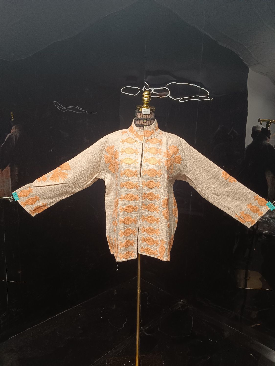 L-XL Jacket Cotton Embroidered Length 24" inches