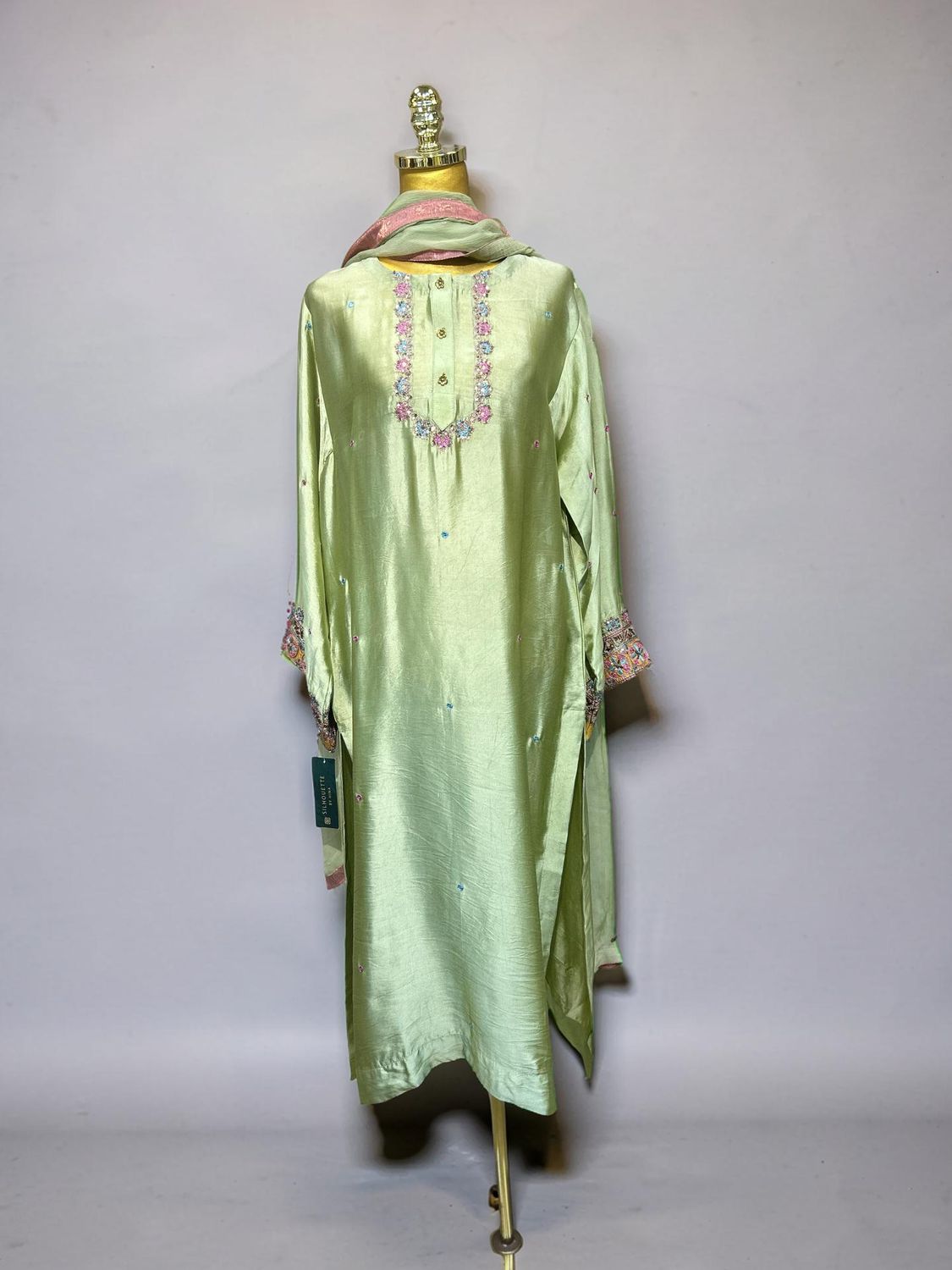 L-XL Silhouette By Hina 3 PCs Set