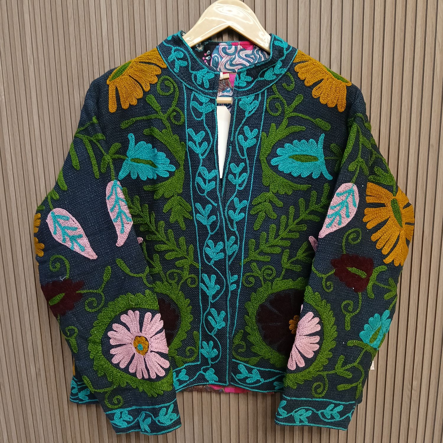 L-XL Jacket Cotton Embroidered Length 24" inches
