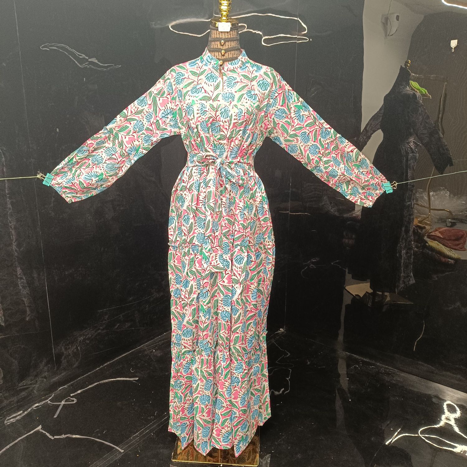 L-XL Ziya Printed Cotton Dress 57'' Long Jalabiya