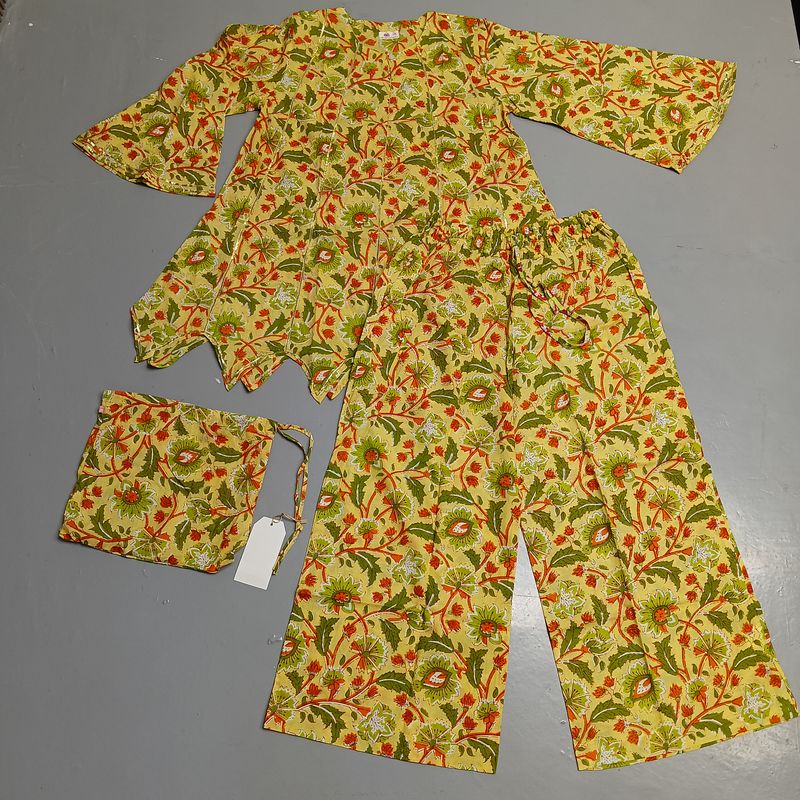 L-XL Full Sleeves Round Neck Cotton Kurti Pajamas Set