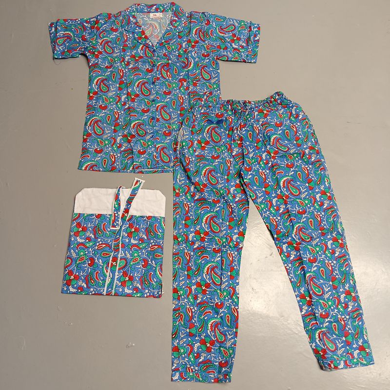 XS/S Short Sleeves Full Collar Neck Cotton Pajamas Set