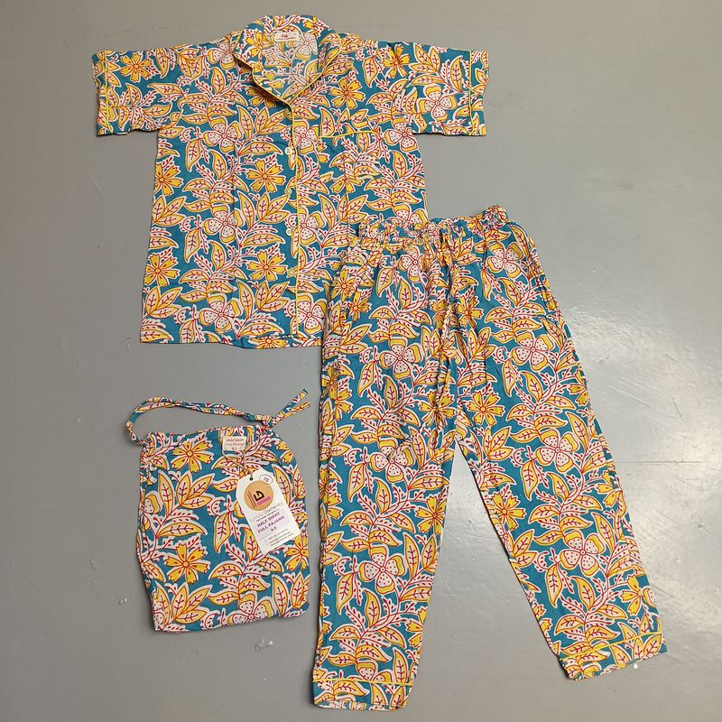 2-3 Year Cotton Full Sleeves Shirt Collar Neck Full Pajama Set
