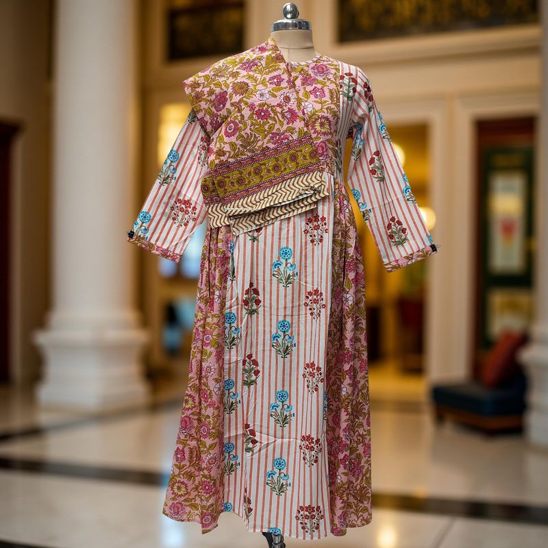 S-M Heba Printed Cotton Dress 57" Long Jalabiya With Sheila