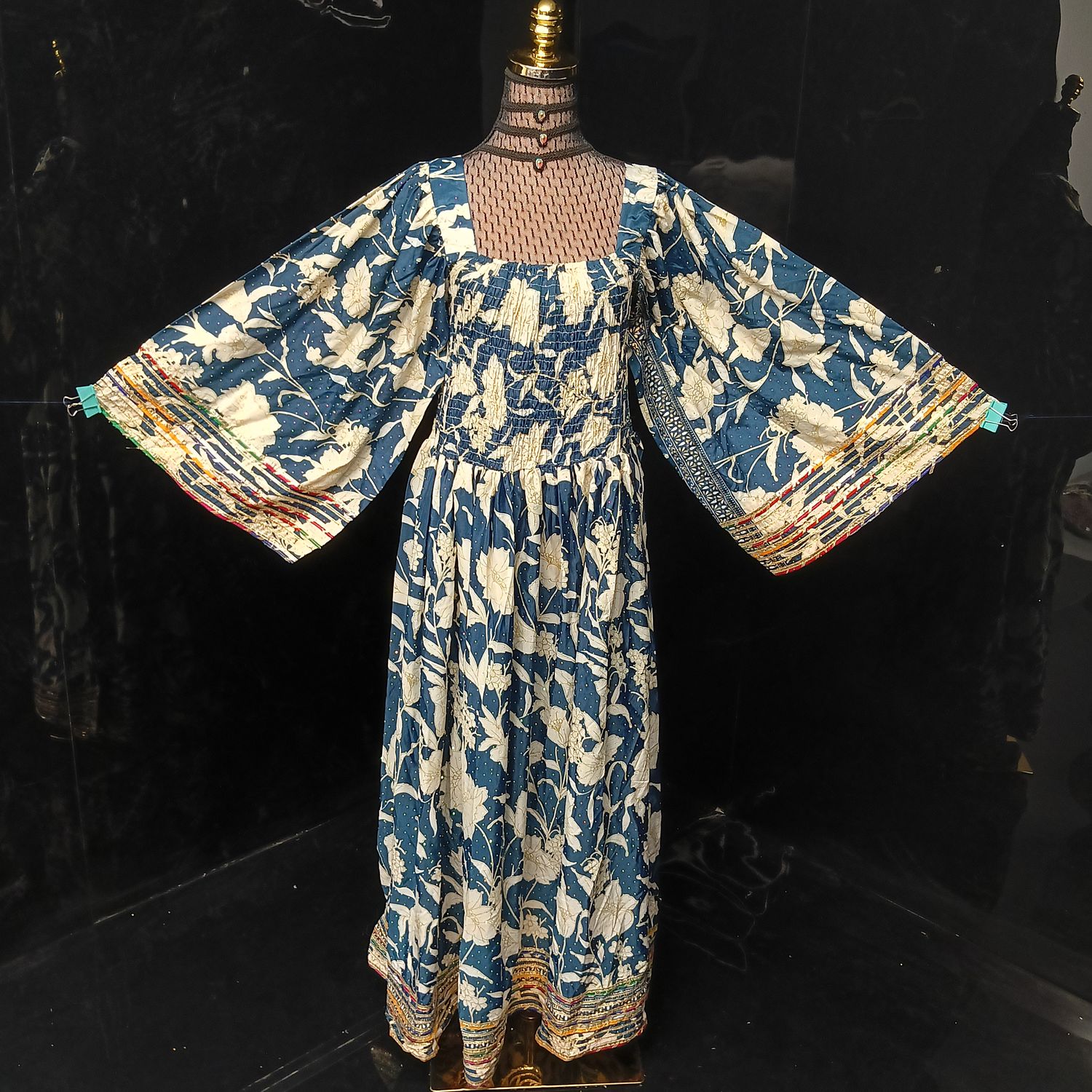 XS-S Elzina Silk Crystal Dress 54" Long Jalabiya