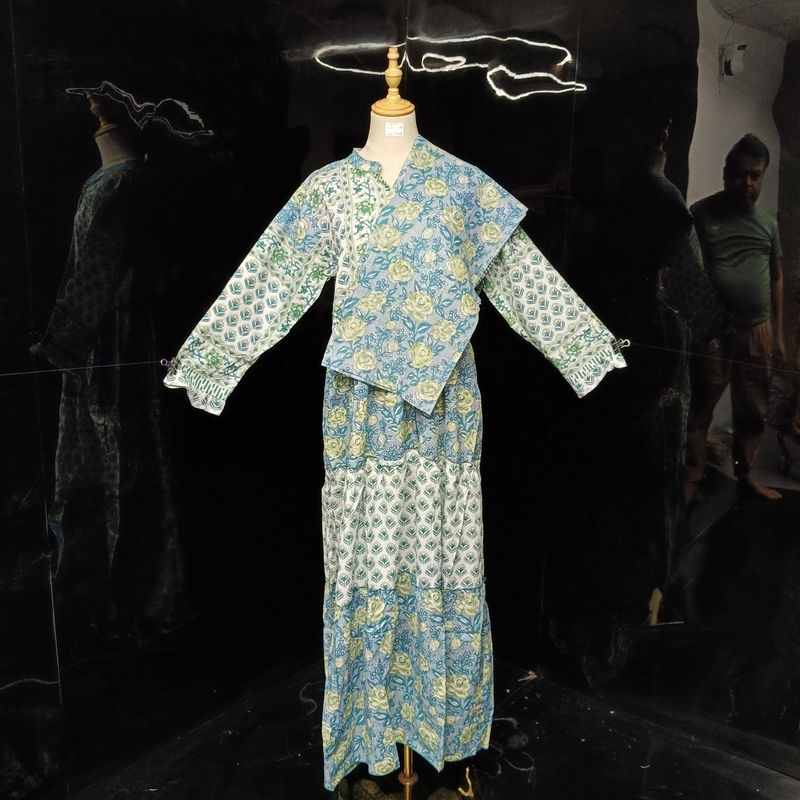 S-M Afifa Printed Cotton Dress 57" Long Jalabiya  With Sheila