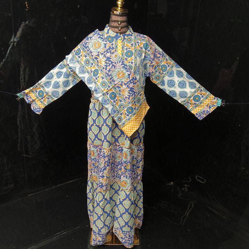 L/XL Afifa Printed Cotton Dress 57" Long Jalabiya  With Sheila