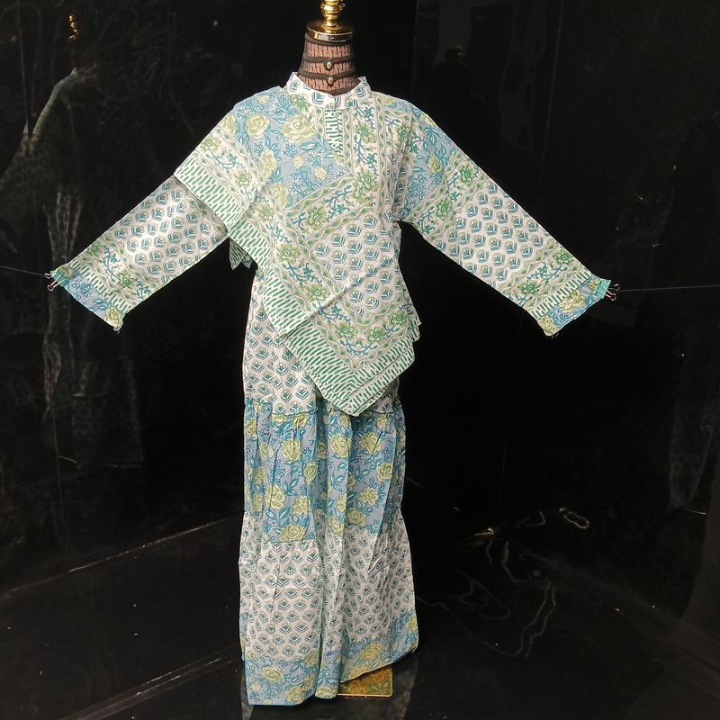 L/XL Afifa Printed Cotton Dress 57" Long Jalabiya  With Sheila