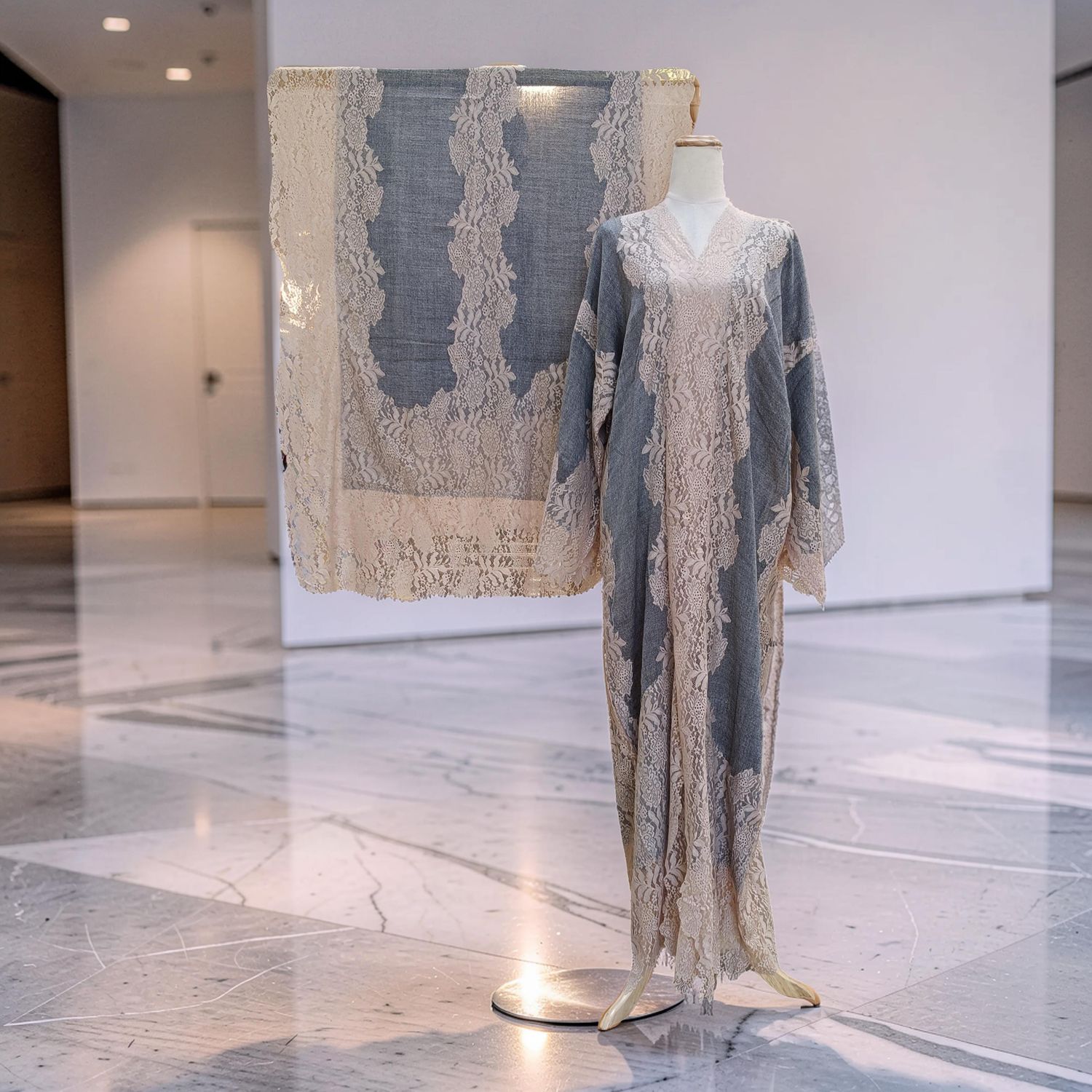 Kashmir Bisht With Sheila 58" Inches