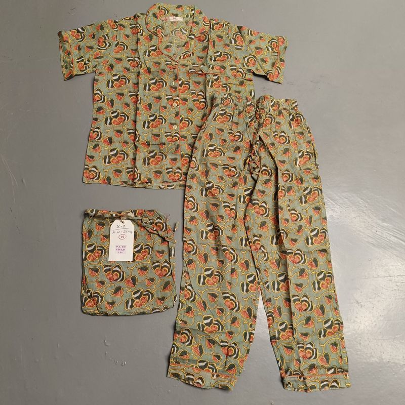 8-9 Year Cotton Half Sleeves Shirt Collar Neck Full Pajama Set