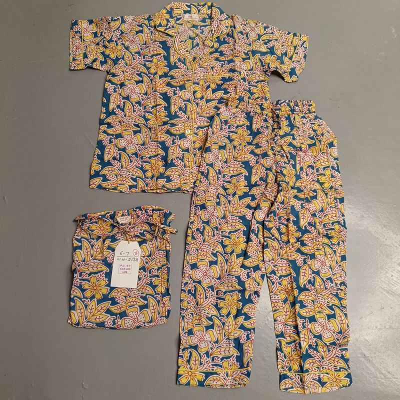 6-7 Year Cotton Half Sleeves Shirt Collar Neck Full Pajama Set