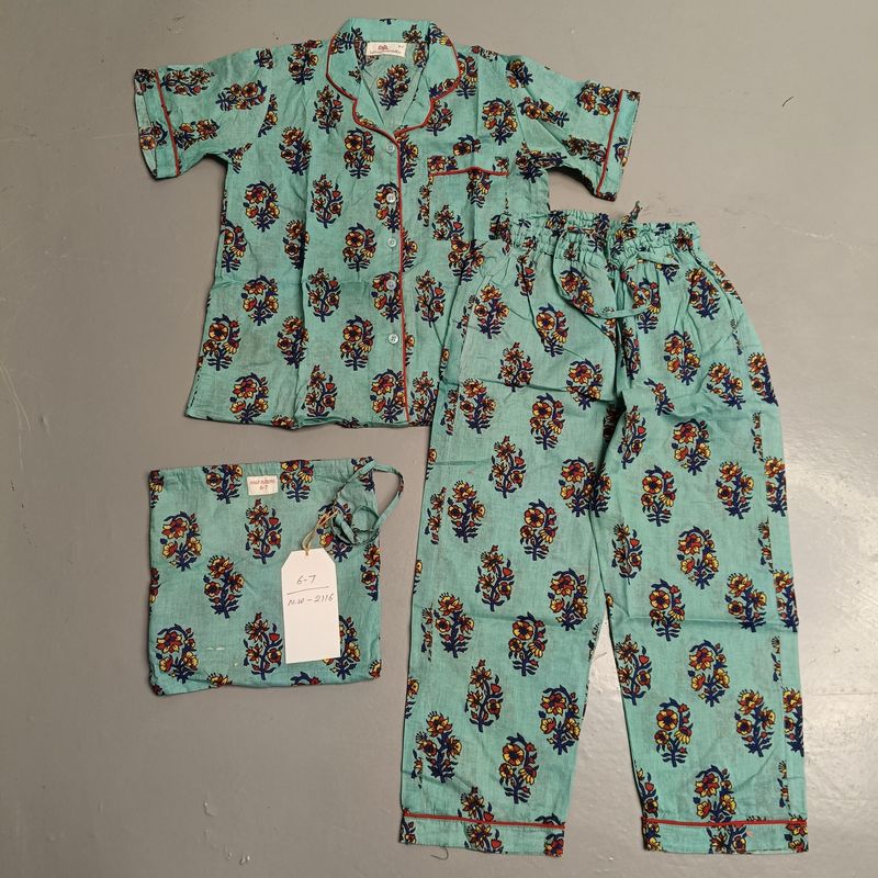 6-7 Year Cotton Half Sleeves Shirt Collar Neck Full Pajama Set