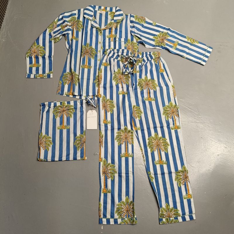 S-M Cotton Full Sleeves Pajamas Set