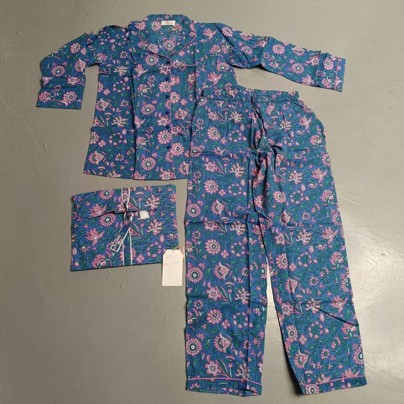 12-13 Year Full Sleeves Full Collar Neck Cotton Pajamas Set