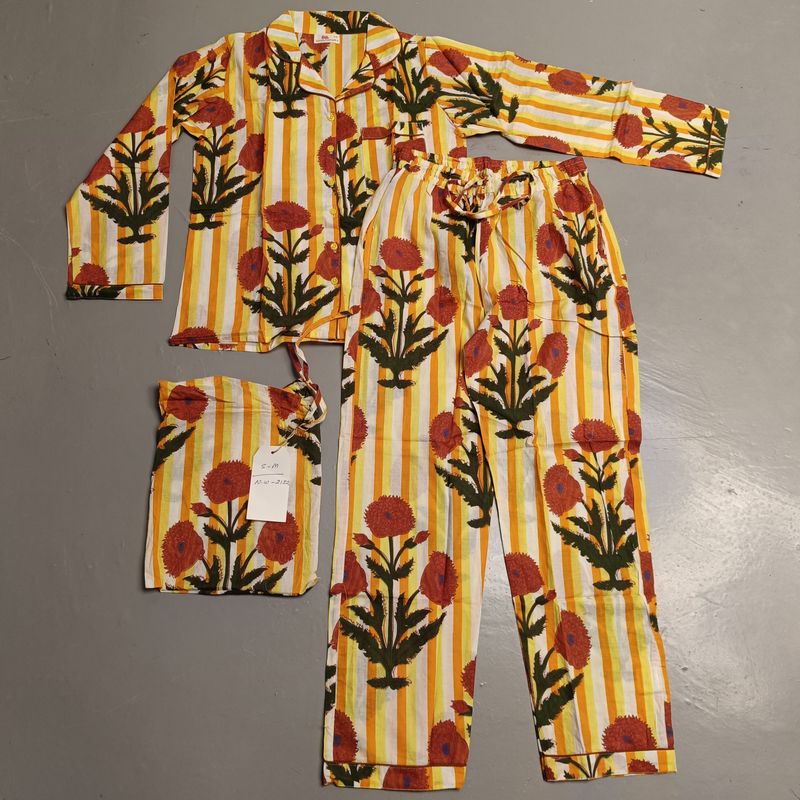 S-M Cotton Full Sleeves Pajamas Set