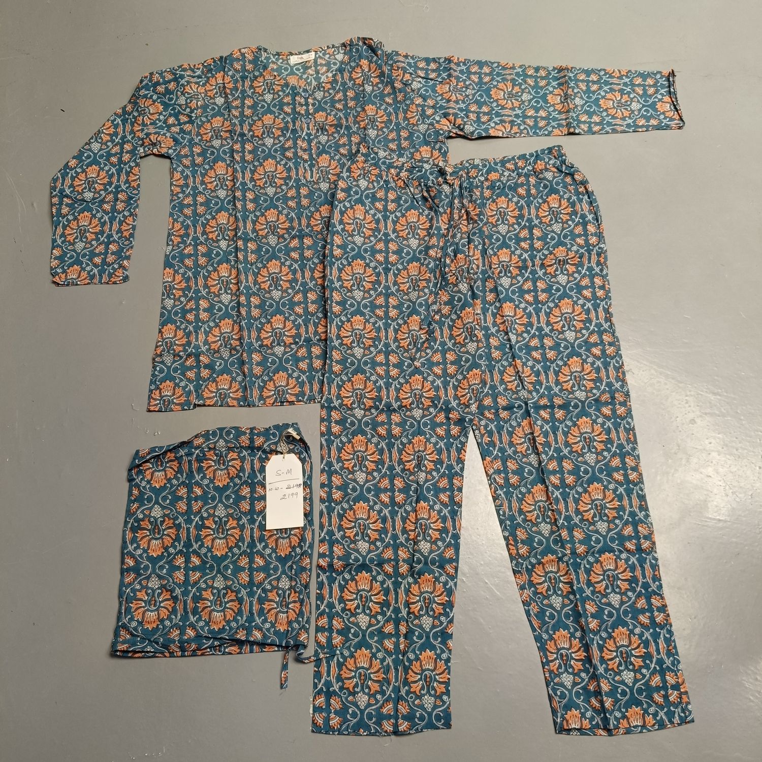 S-M Cotton Full Sleeves Pajamas Set