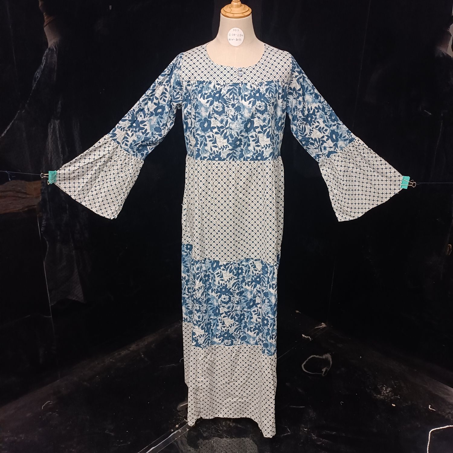 XS/S  And Sky Moon Printed Cotton Dress 54" Long Jalabiya