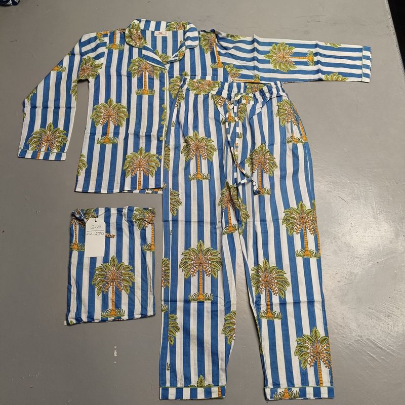 S-M Cotton Full Sleeves Pajamas Set