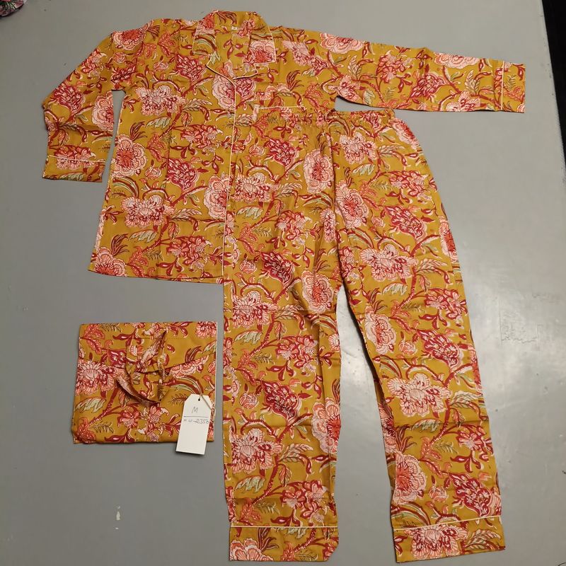 S-M Cotton Full Sleeves Pajamas Set