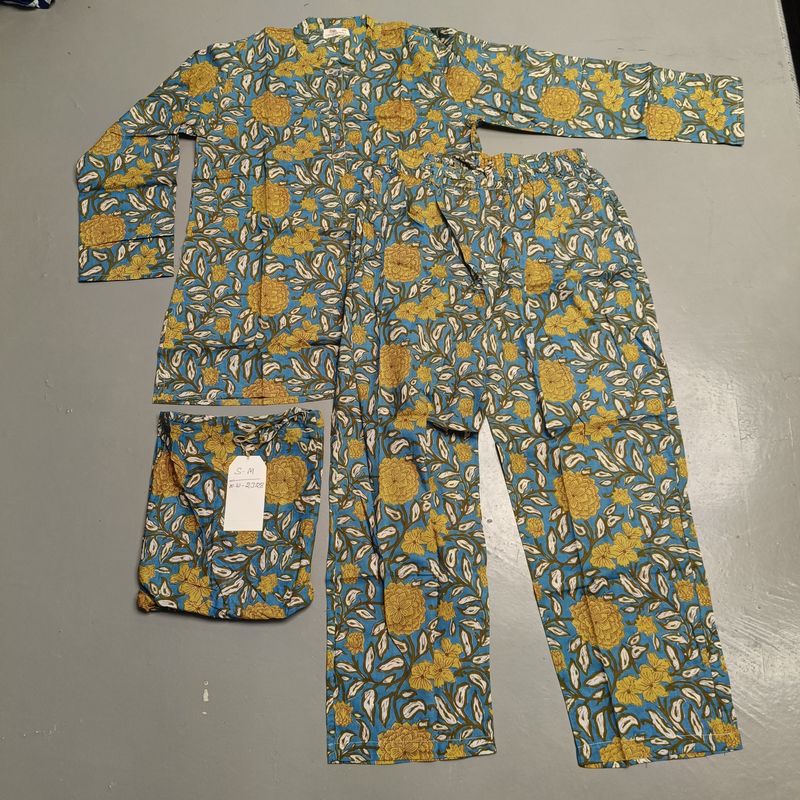 S-M Cotton Full Sleeves Pajamas Set