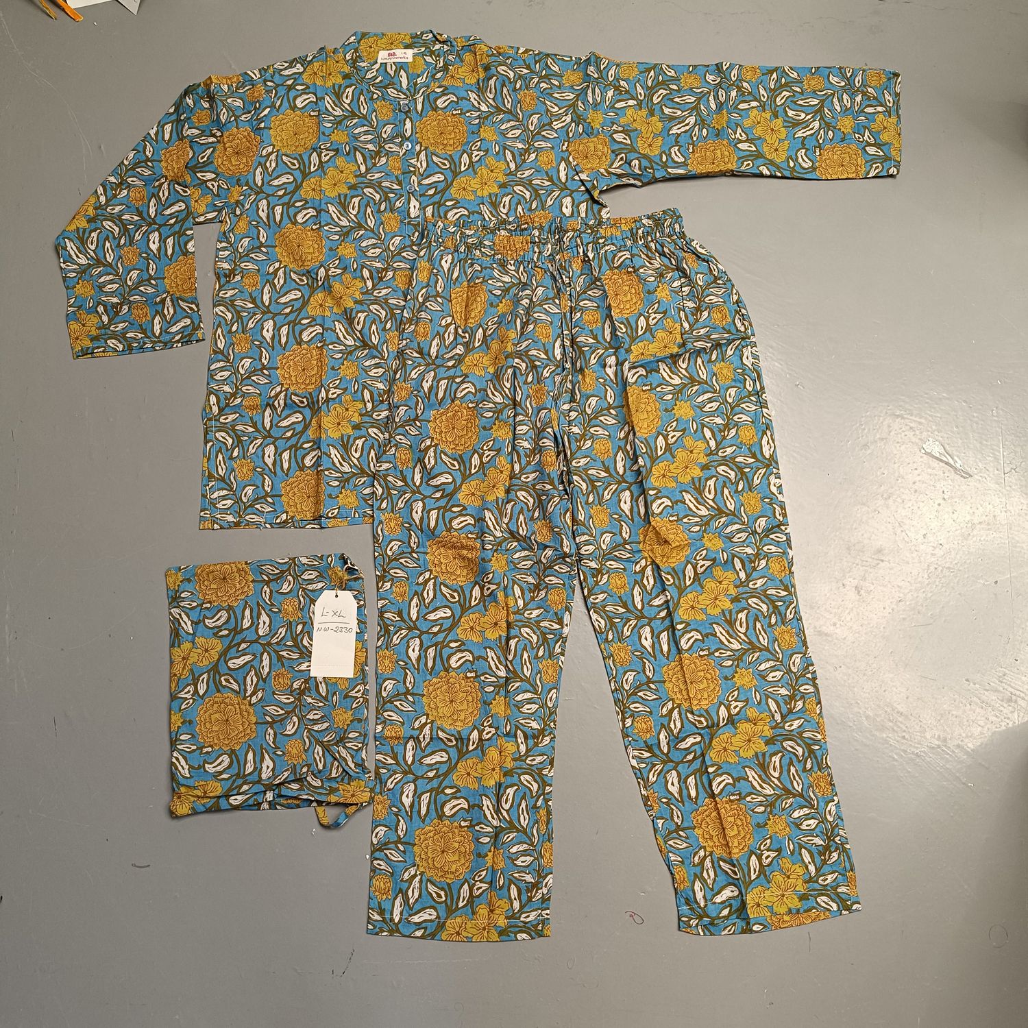 L-XL Cotton 39" Pajamas Set full sleeves