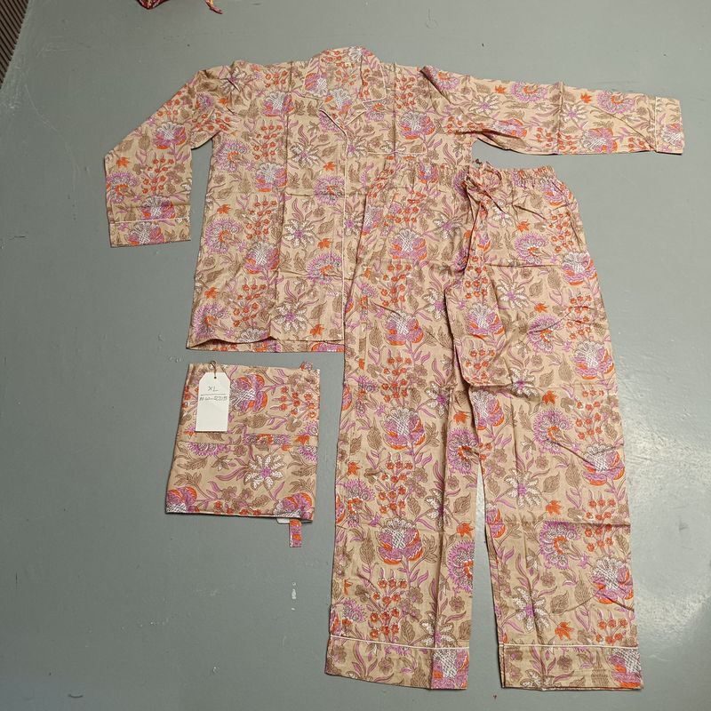 L-XL Cotton 39" Pajamas Set full sleeves