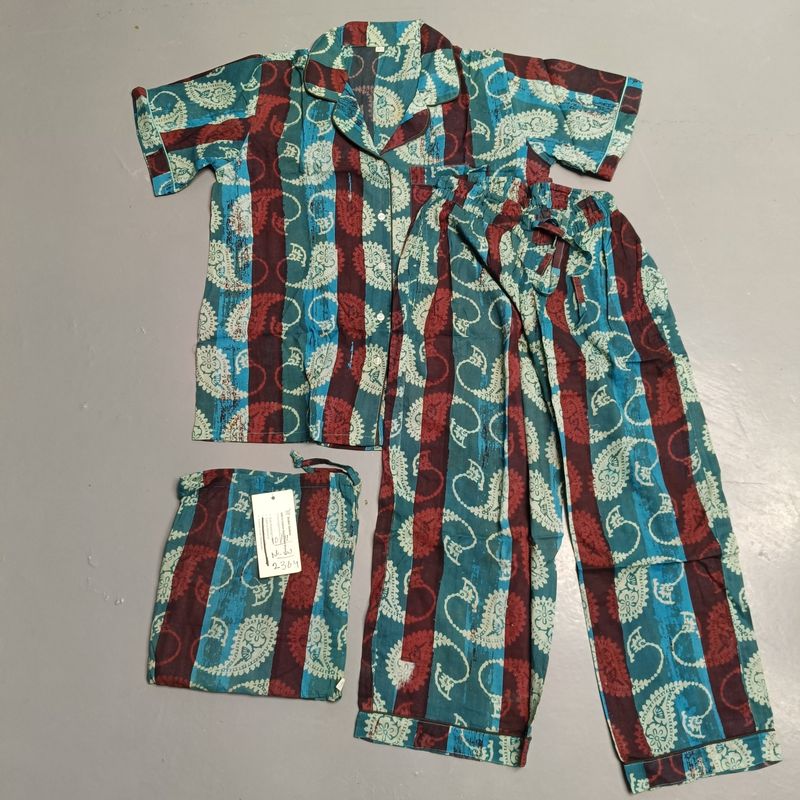 10-11 Year Cotton Full Sleeves Shirt Collar Neck Full Pajama Set