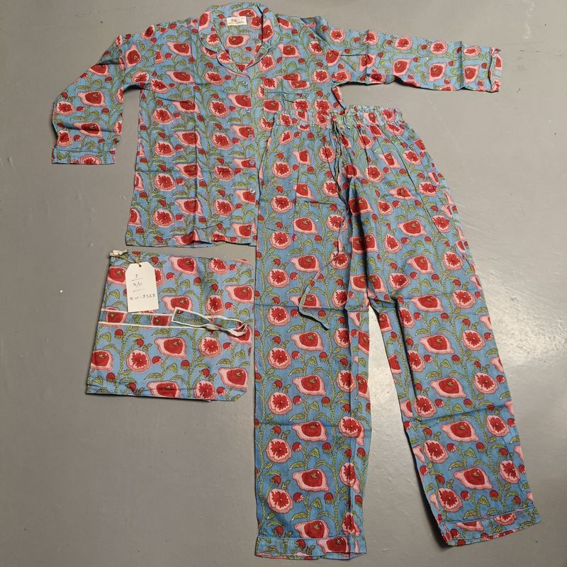 10-11 Year Full Sleeves Full Collar Neck Cotton Blue Pajamas Set