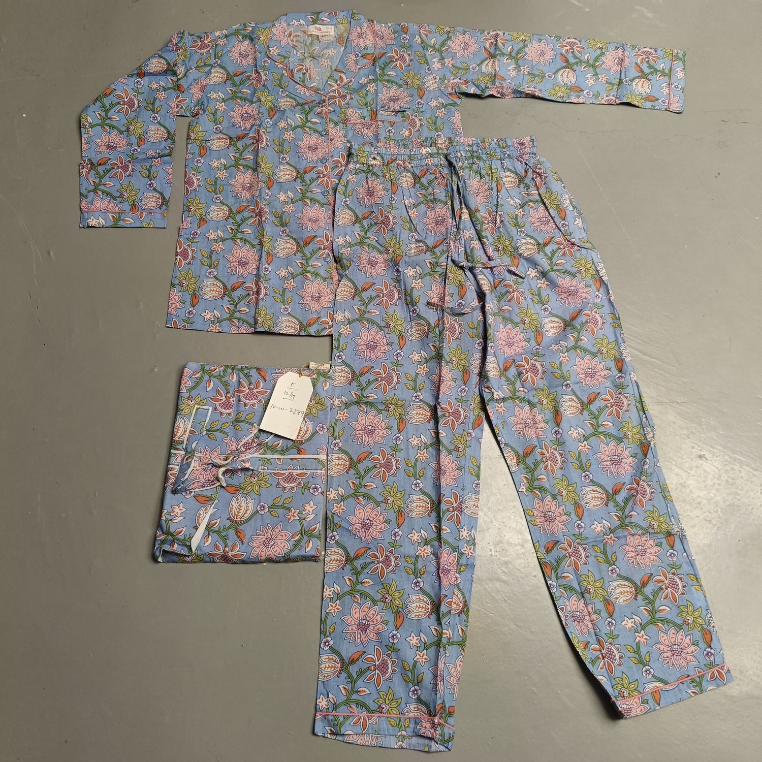 12-13 Year Full Sleeves Full Collar Neck Cotton Pajamas Set