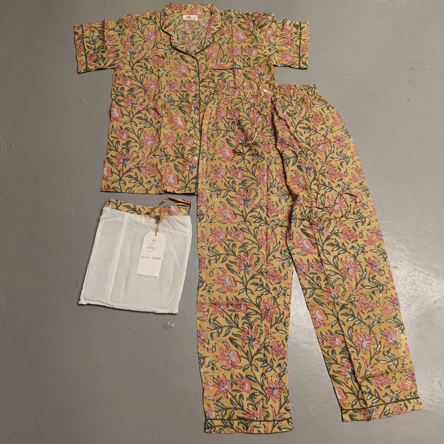 12-13 Year Cotton Half Sleeves Shirt Collar Neck Full Pajama Set