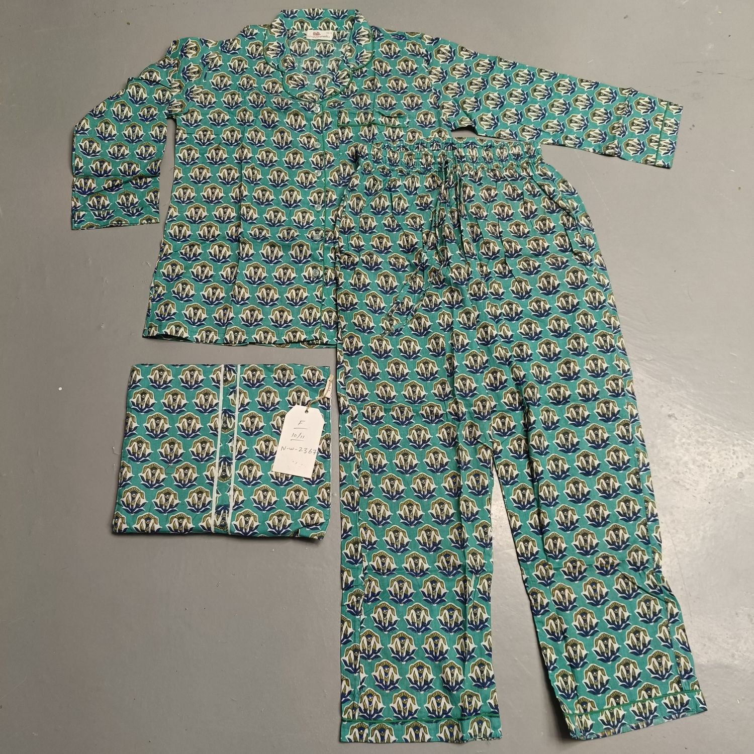 10-11 Year Full Sleeves Full Collar Neck Cotton Blue Pajamas Set