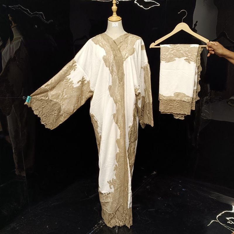 Kashmiri velvet bisht with sheila 59" Inches Lenght