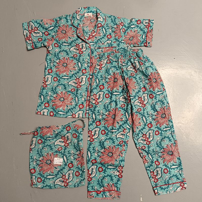 4-5 Year Cotton Half Sleeves Shirt Collar Neck Full Pajama Set