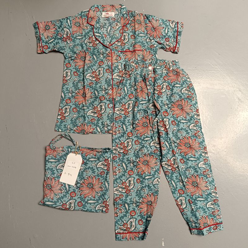 4-5 Year Cotton Half Sleeves Shirt Collar Neck Full Pajama Set