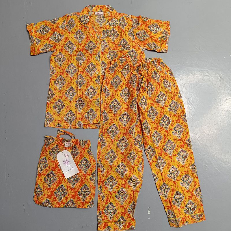 4-5 Year Cotton Half Sleeves Shirt Collar Neck Full Pajama Set