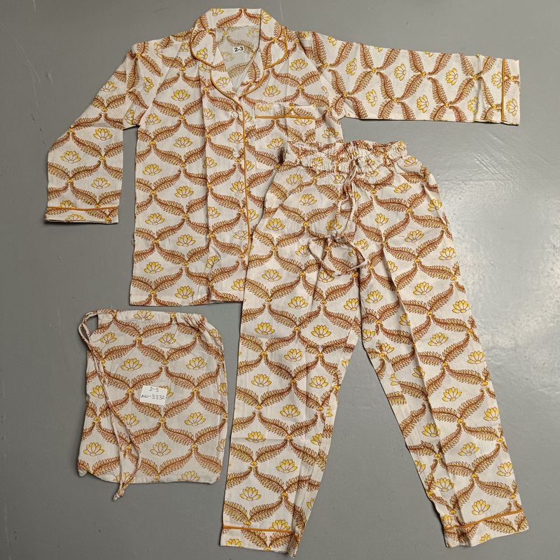 2-3 Year Cotton Full Sleeves Shirt Collar Neck Full Pajama Set