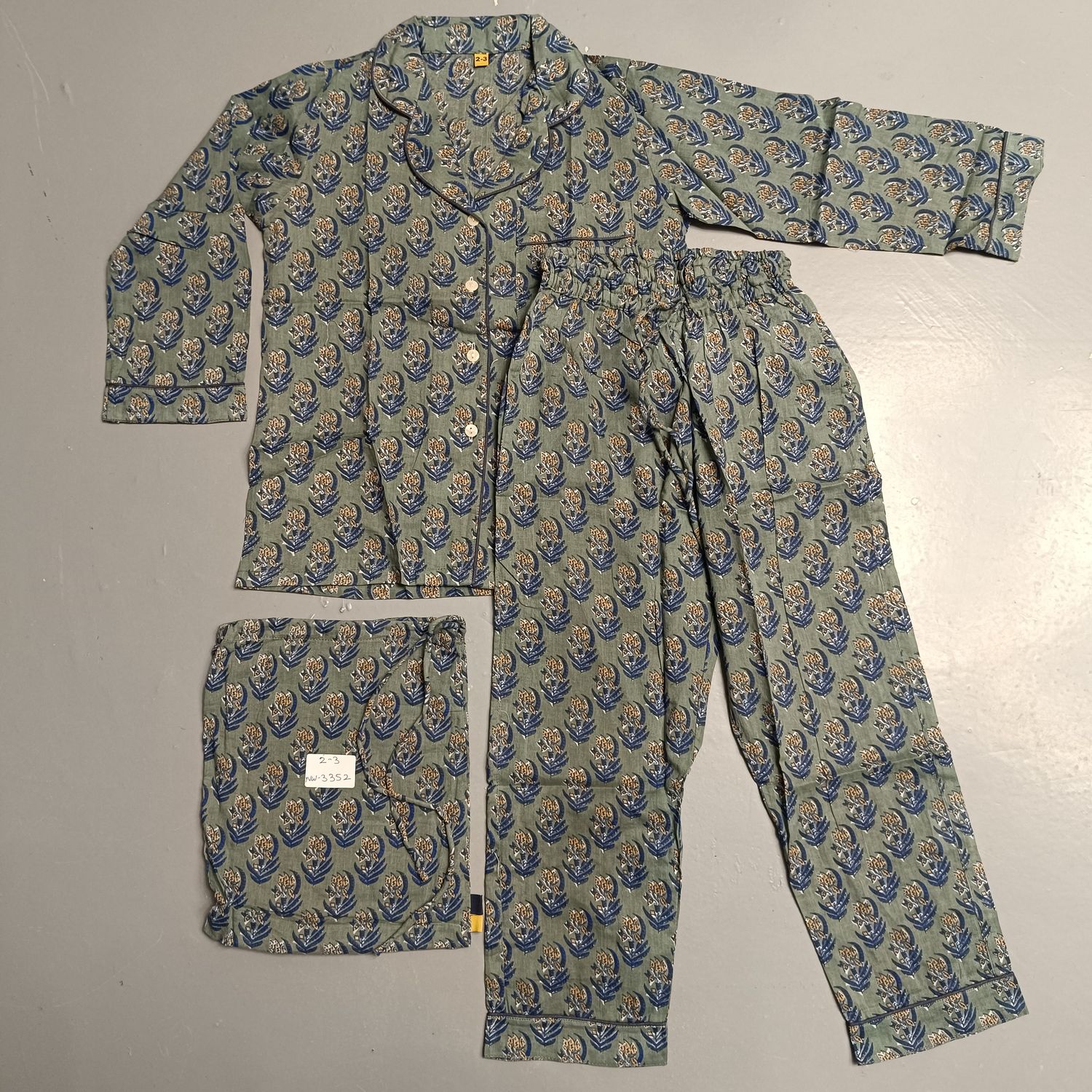 2-3 Year Cotton Full Sleeves Shirt Collar Neck Full Pajama Set