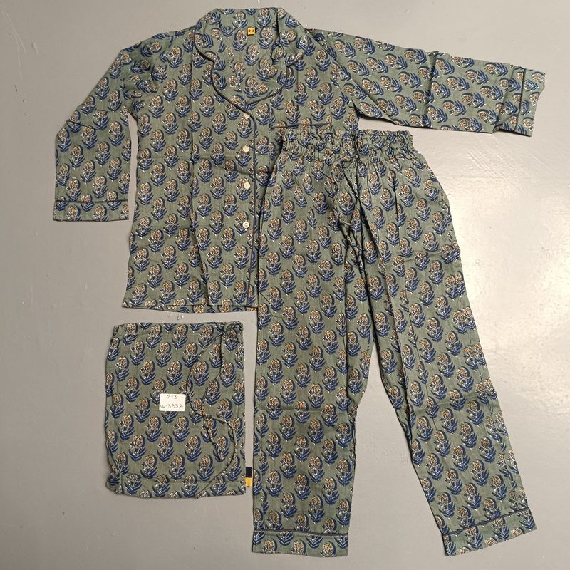 2-3 Year Cotton Full Sleeves Shirt Collar Neck Full Pajama Set