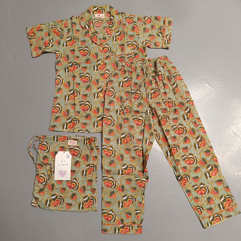 2-3 Year Cotton Half Sleeves Shirt Collar Neck Full Pajama Set